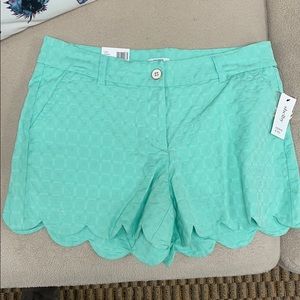 Scalloped Hem Shorts